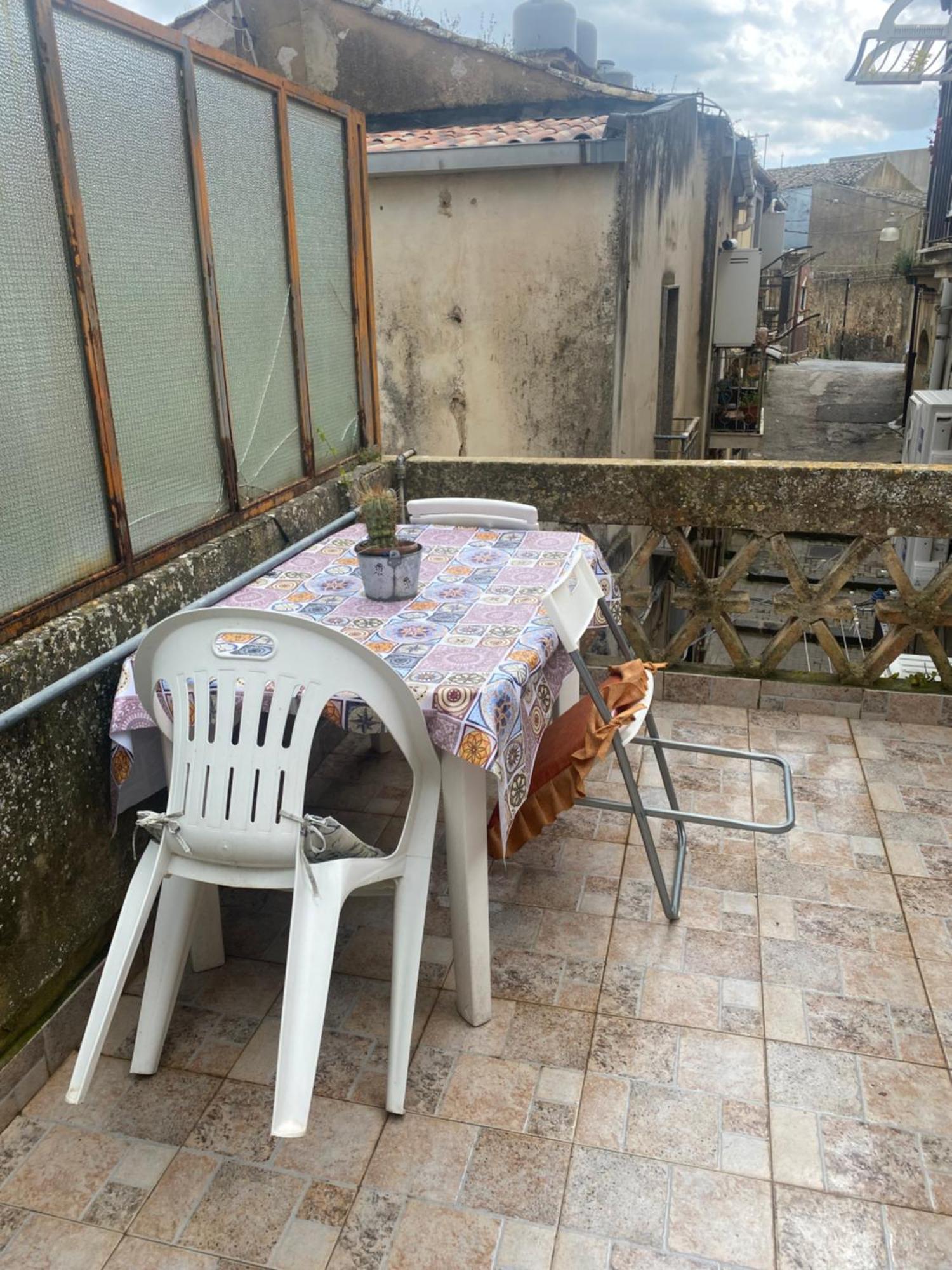 B&B Con Cucina La Ninfea Caltagirone Buitenkant foto